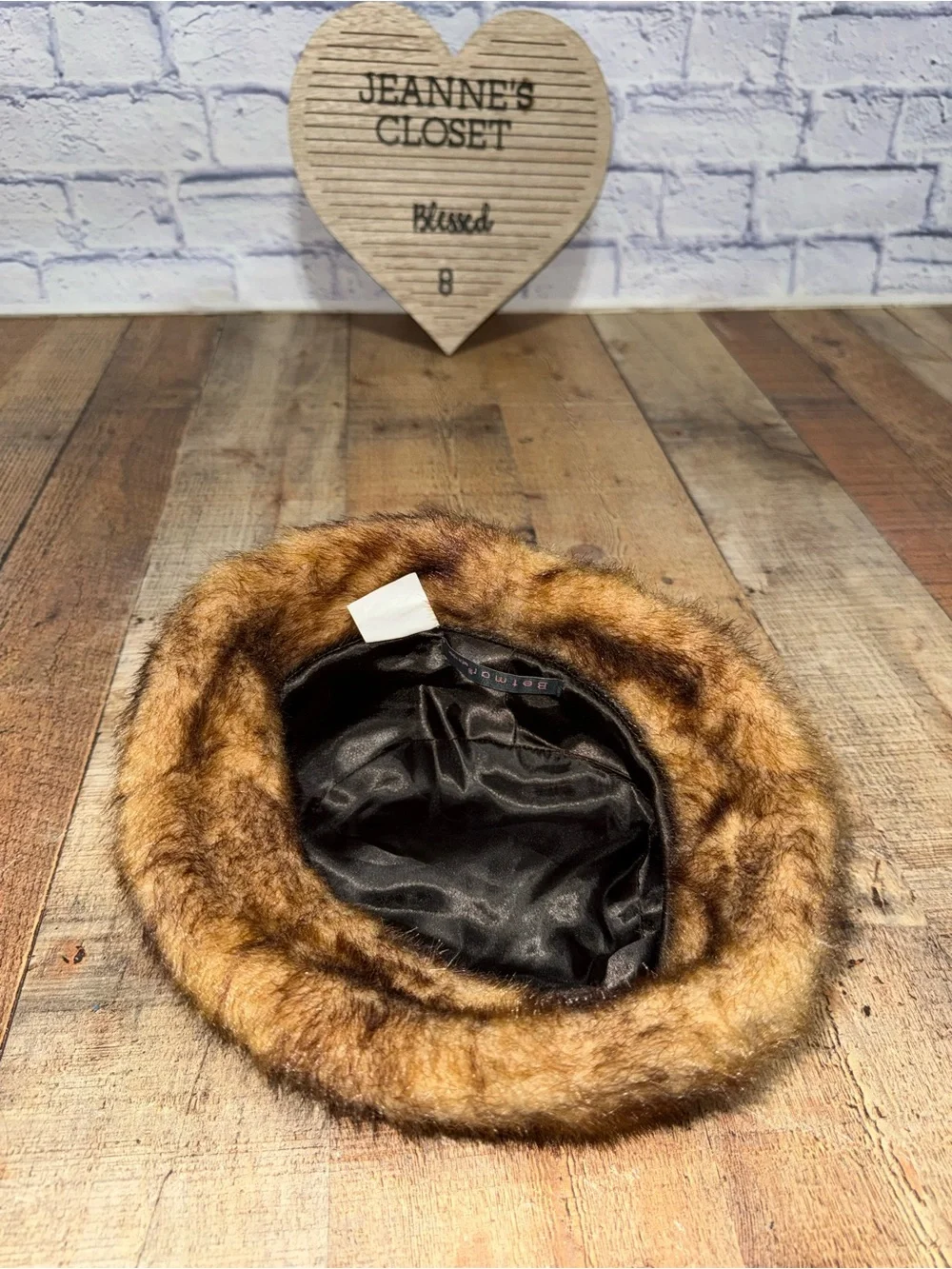 Elegant Betmar faux fur hat